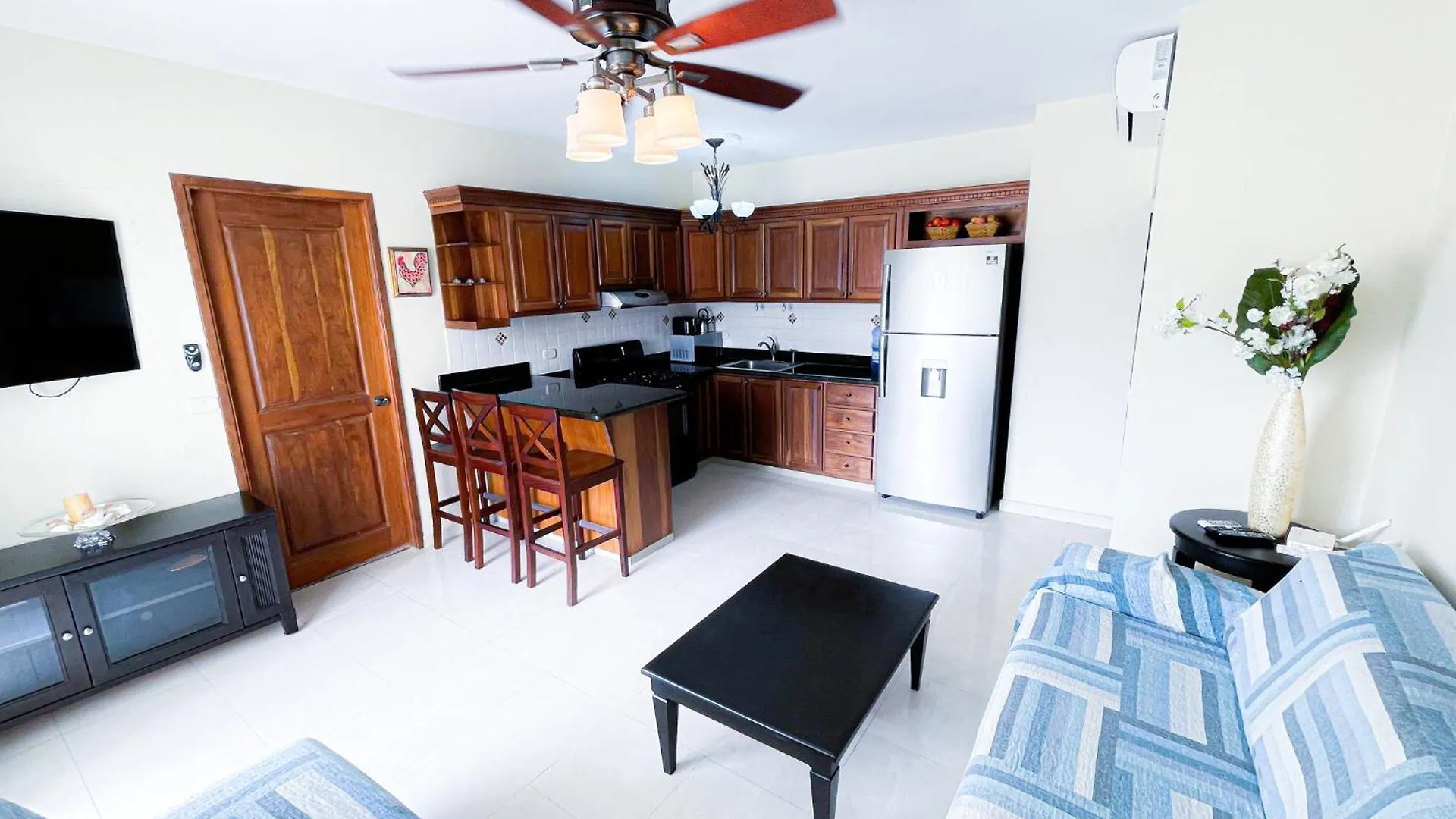 Resort Tropical Villas Beach Club And Spa Bavaro Beach Homes With Wifi Parking Bbq Punta Cana Hotel