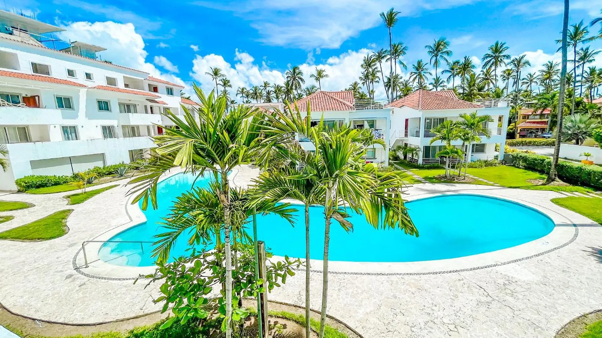 Resort Tropical Villas Beach Club And Spa Bavaro Beach Homes With Wifi Parking Bbq Punta Cana Hotel