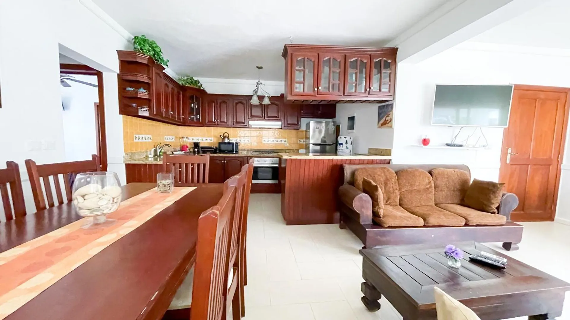 Resort Tropical Villas Beach Club And Spa Bavaro Beach Homes With Wifi Parking Bbq Punta Cana Dominikanska republiken